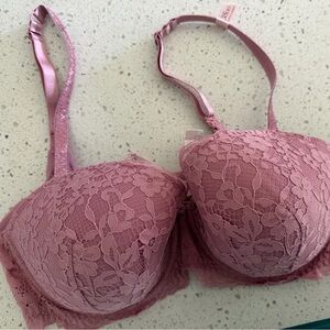 Victoria's Secret Floral Lace Bra in Mauve